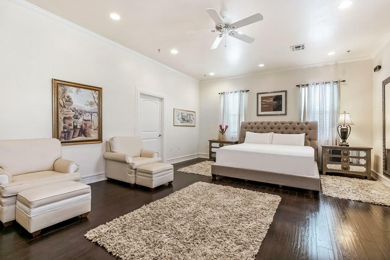 Spacious 4Bd Luxury Penthouse With Balcony New Orleans Bagian luar foto